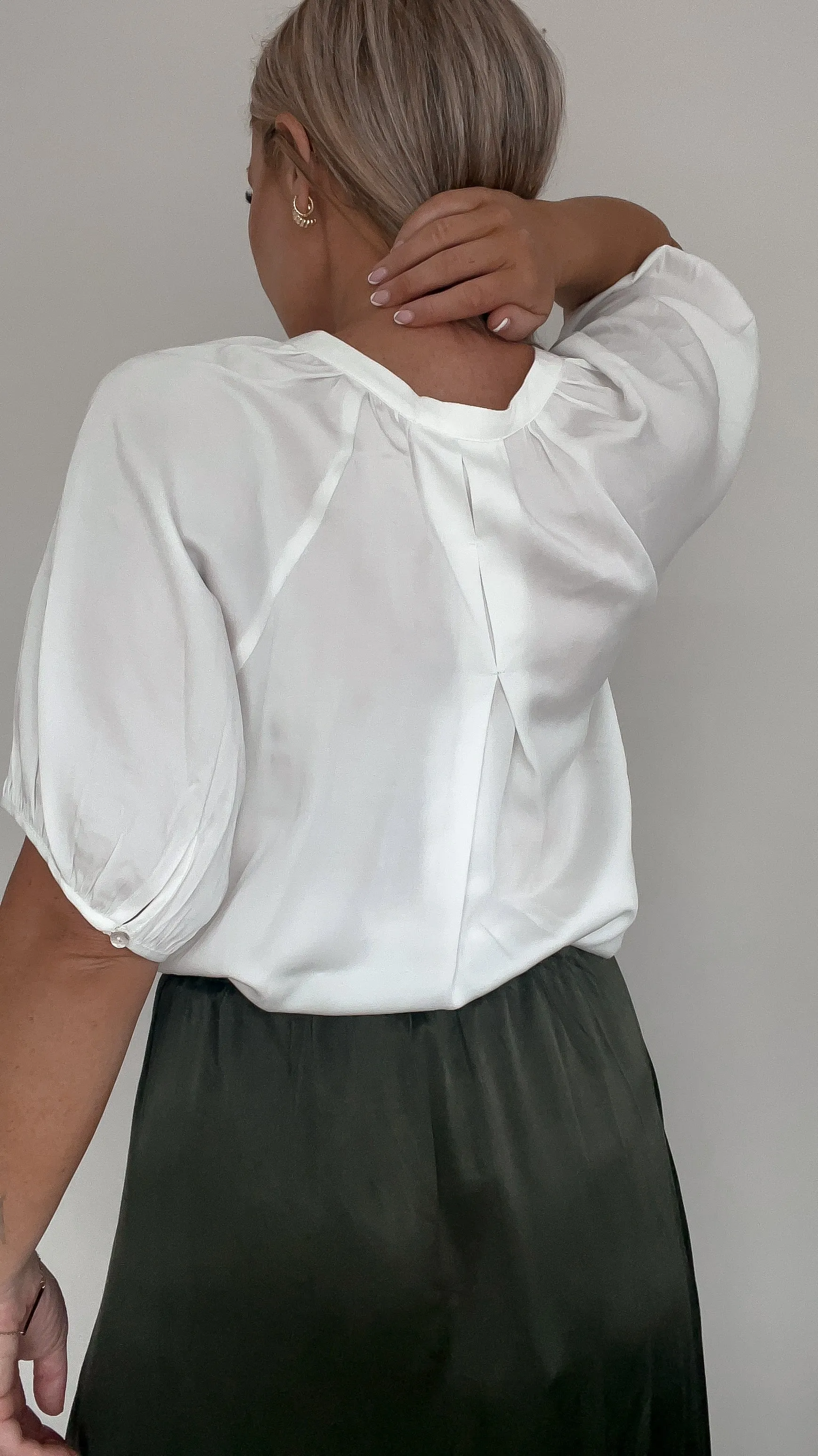 Jane James Ainsley V Neck Blouse Ivory Satin